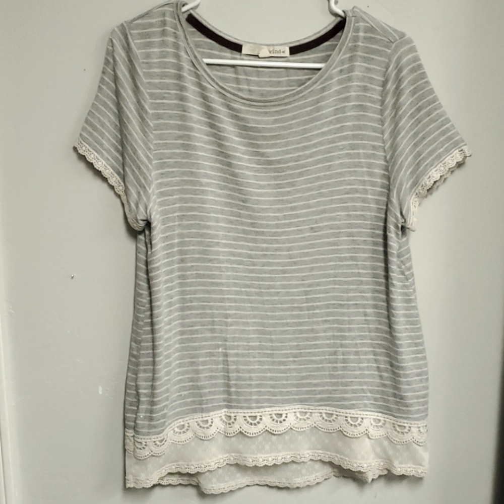 Grey and white striped tee